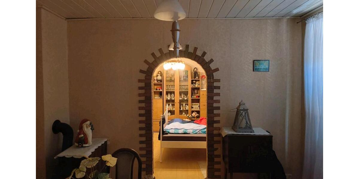 Doppelhaushälfte Wadgassen - 6 Zimmer, 100 m&sup2;, 84.000&euro; | Angebot:26248689