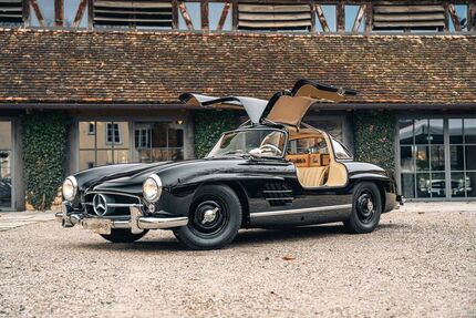 Mercedes-Benz 300 81.319 km 1.595.000 &euro; Polling 82398