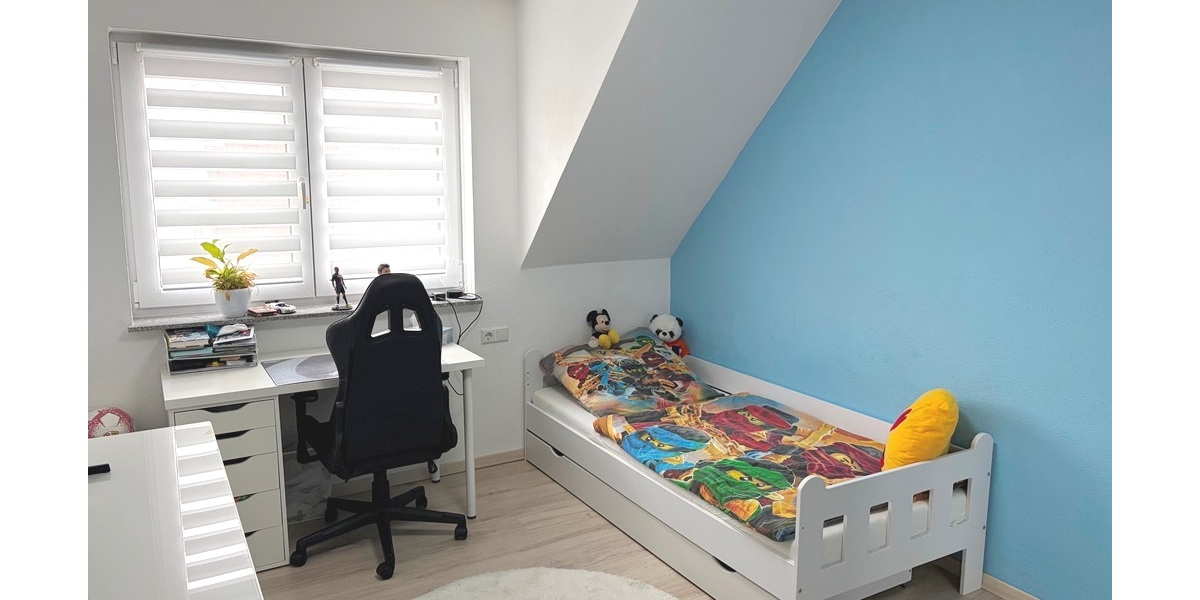 Modern wohnen im Herzen von Uhingen: 4,5 Zimmer (BJ 2017) im 2. OG + Stellplatz - 4.5 Uhingen Uhingen | Angebot:26331970