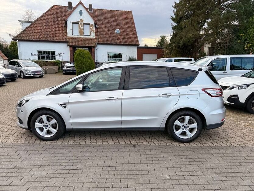 S-Max