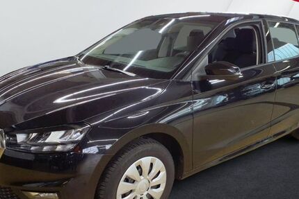 Skoda Fabia 27.000 km 17.440 &euro; Wackersdorf 92442