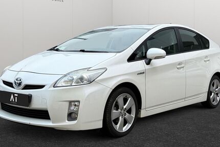 Toyota Prius 147.954 km 8.990 &euro; Frankfurt am Main 65933
