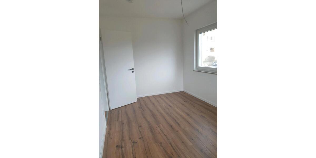 Doppelhaushälfte Reichenberg - 4 Zimmer, 105 m&sup2;, 1.425&euro; | Angebot:26306254