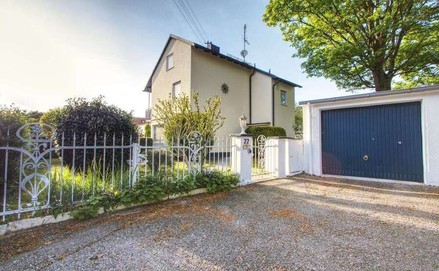 Haus zum Kaufen in Augsburg 739.000 € 138.05 m²