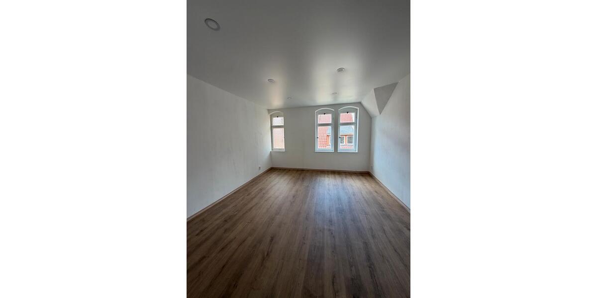 Etagenwohnung Sebnitz - 2 Zimmer, 92 m&sup2;, 783&euro; | Angebot:26623857