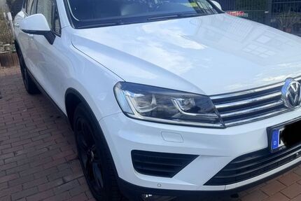 VW Touareg 183.000 km 17.000 &euro; Hamburg 21031
