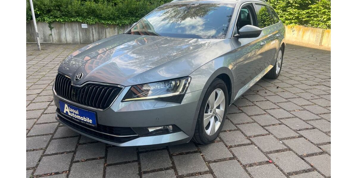 Skoda Superb 193.500 km 10.900 &euro; Wiesbaden 65197