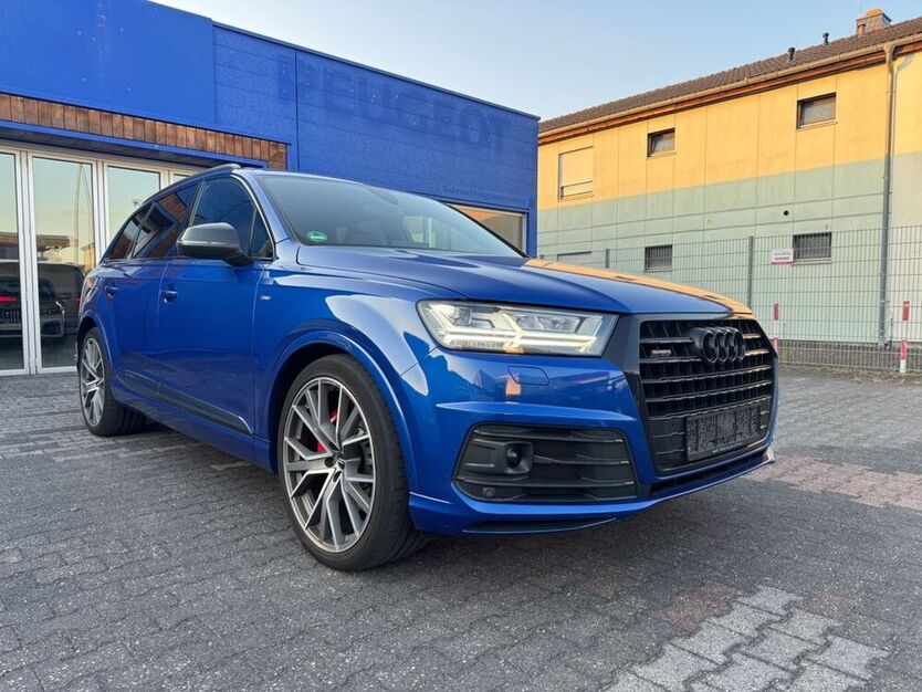 Q7
