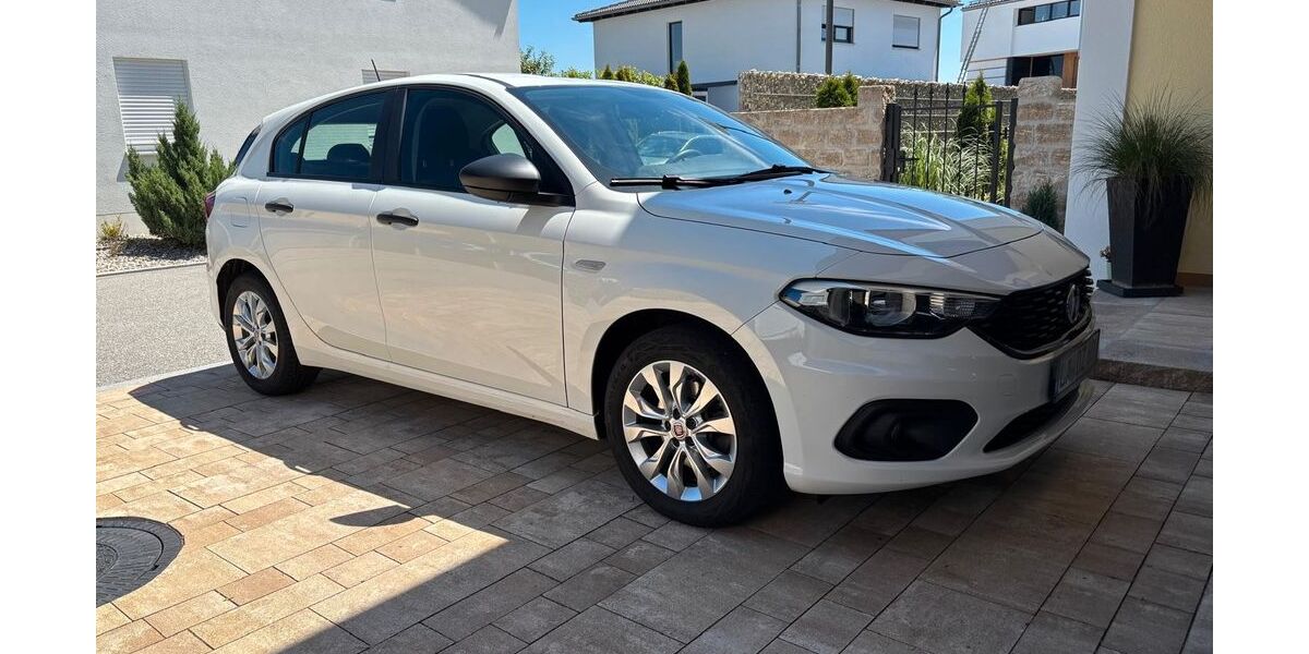Fiat Tipo 74.000 km 8.900 &euro; Geisenhausen 84144