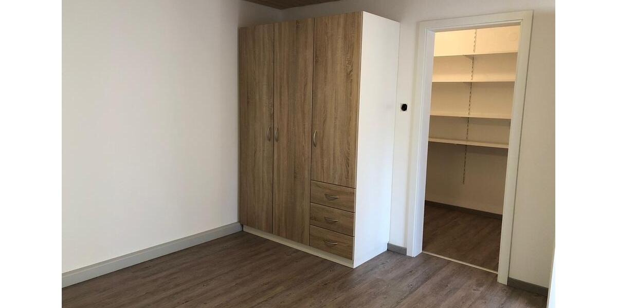 Erdgeschoßwohnung Keltern - 275 Zimmer, 56 m&sup2;, 580&euro; | Angebot:26677340