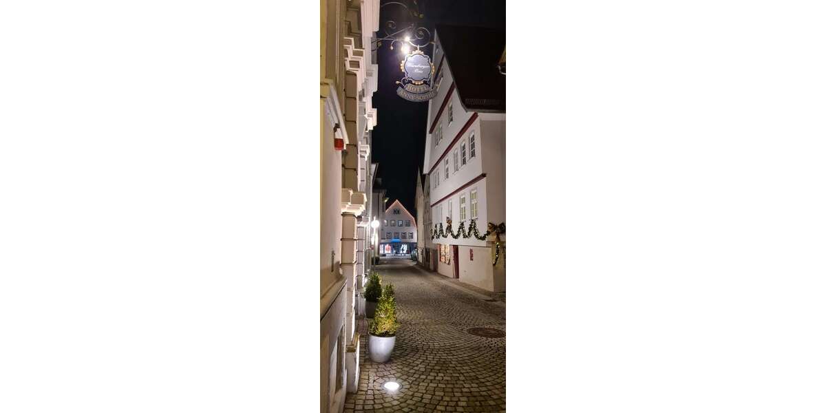 Einfamilienhaus Künzelsau - 17 Zimmer, 336 m&sup2;, 900.000&euro; | Angebot:24727530