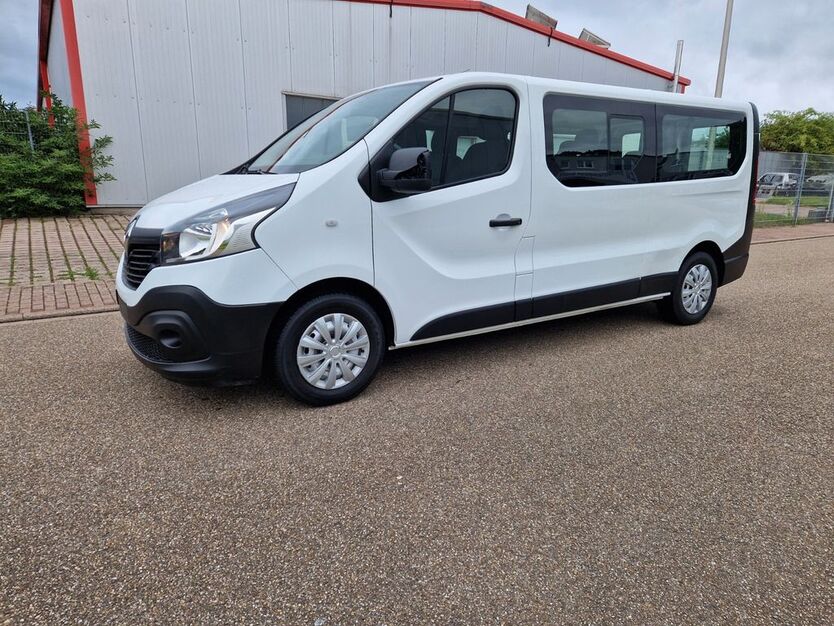 Renault Trafic 89.380 km 19.900 € Renchen 77871
