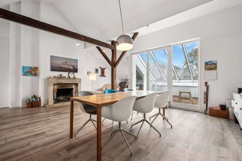 Wohnung zum Kaufen in Düsseldorf 1.045.000 € 129 m²