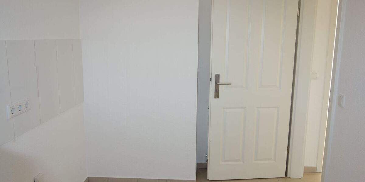 Etagenwohnung Neuss Vogelsang - 2 Zimmer, 50 m&sup2;, 175.000&euro; | Angebot:24820785