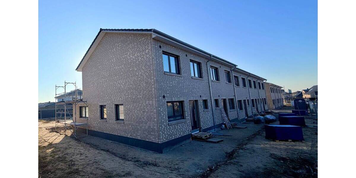 Reihenmittelhaus Verden - 4 Zimmer, 123 m&sup2;, 1.600&euro; | Angebot:25970699