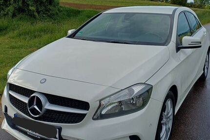 Mercedes-Benz A 200 155.047 km 9.400 &euro; Waldmünchen 93449