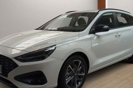 Hyundai i30 2.500 km 28.490 &euro; Saarlouis 66740