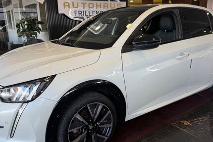 Peugeot 208 67.896 km 14.950 &euro; Essen 45139