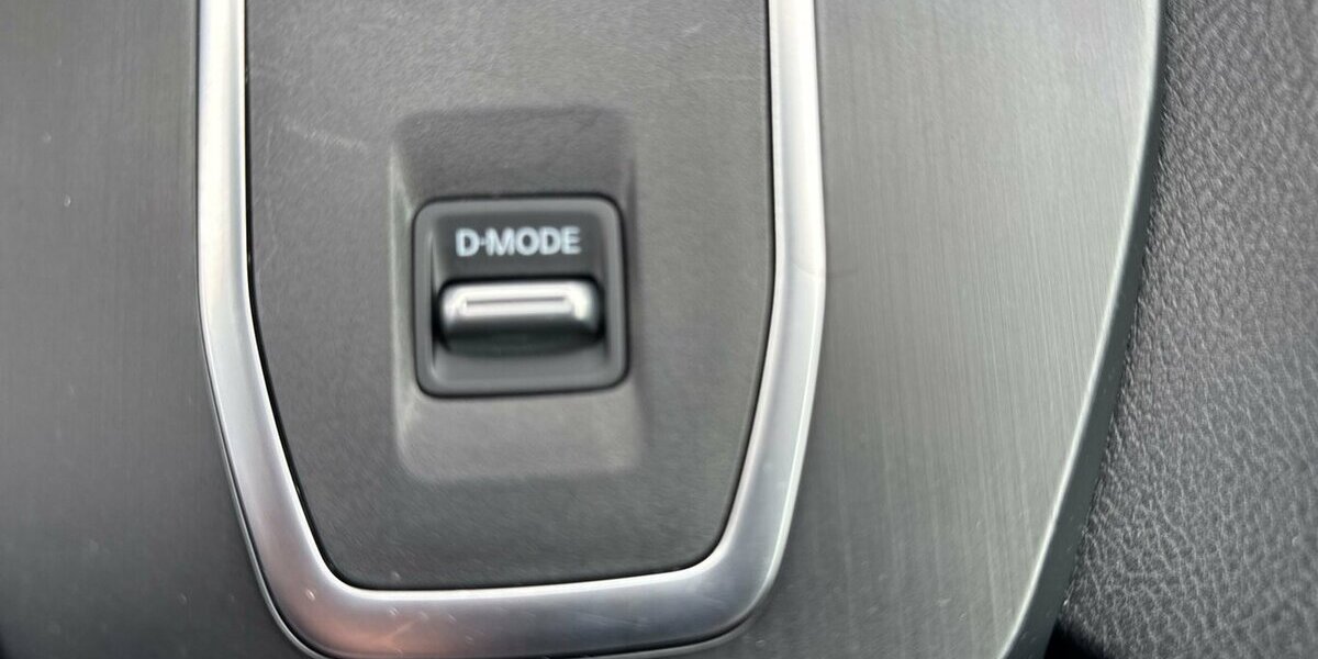 Nissan Qashqai Accenta *Xtronic/SHZG/Navi-App/Kamera/ICC/ 23.631 km 23.990 &euro; Bamberg 96052