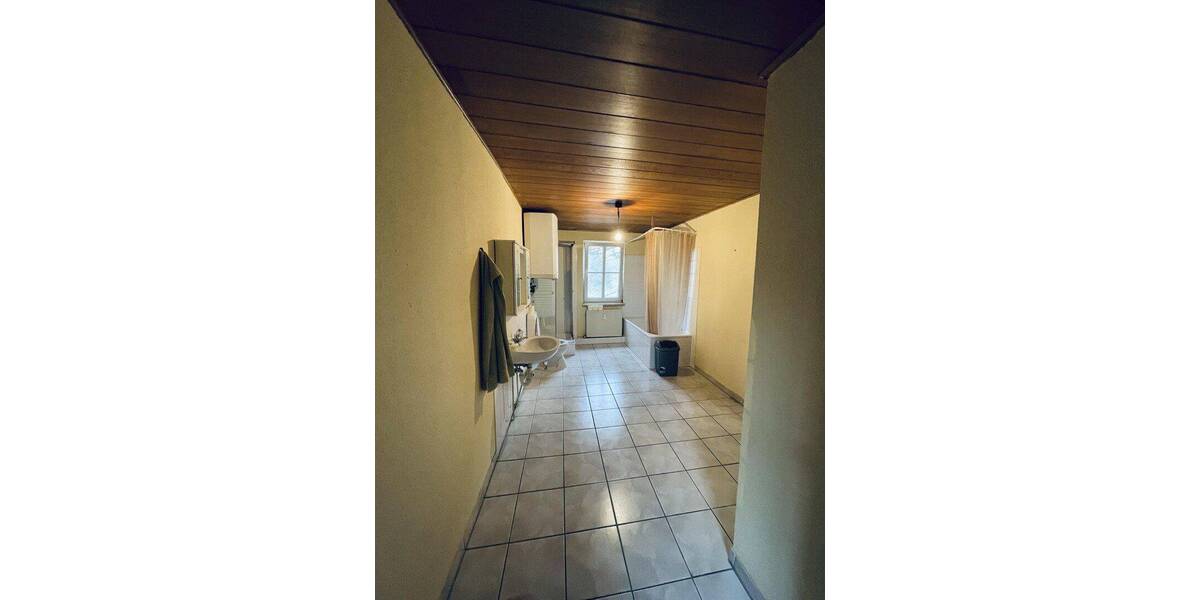 Etagenwohnung Bad Kreuznach - 3 Zimmer, 110 m&sup2;, 915&euro; | Angebot:26919278