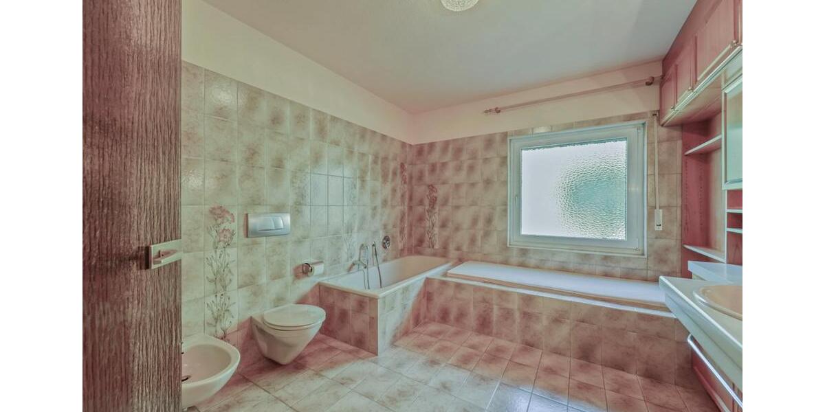 Einfamilienhaus Lübeck Sankt Jürgen - 10 Zimmer, 323 m&sup2;, 945.000&euro; | Angebot:26868858