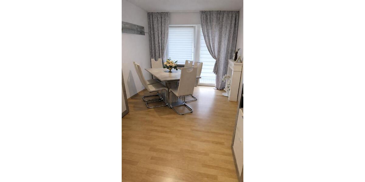 Etagenwohnung Rielasingen-Worblingen Worblingen - 3.5 Zimmer, 86 m&sup2;, 800&euro; | Angebot:26130844