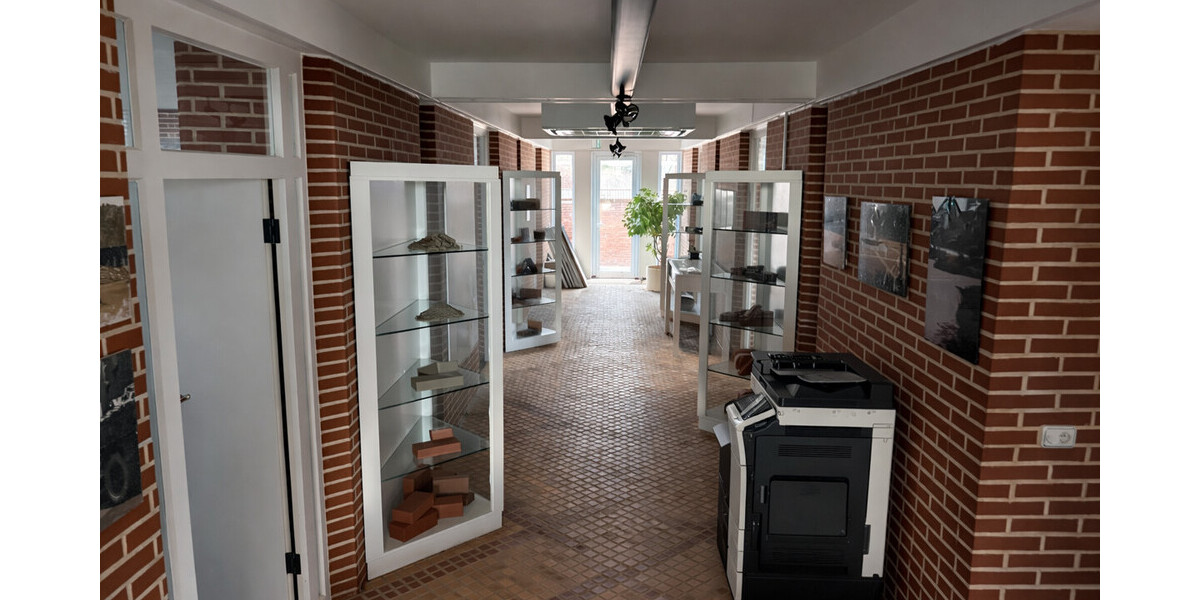 Seltene Gelegenheit: Großes Gewerbeareal mit Halle, Büro und Freifläche (Abriss inkl.) - Grundstück Löhne | Angebot:26905375