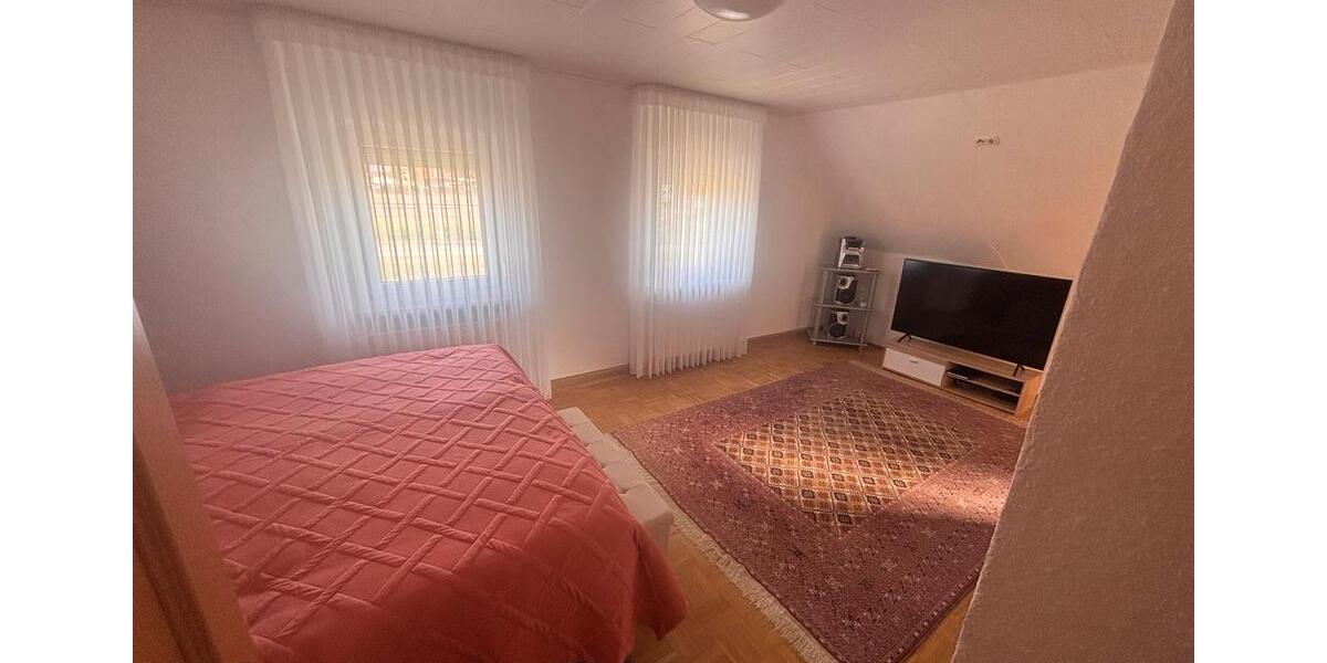 Einfamilienhaus Kassel Vorderer Westen - 3 Zimmer, 110 m&sup2;, 1.200&euro; | Angebot:25429519