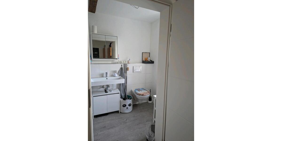 Doppelhaushälfte Schwalmstadt - 5.5 Zimmer, 100 m&sup2;, 165.000&euro; | Angebot:27068608