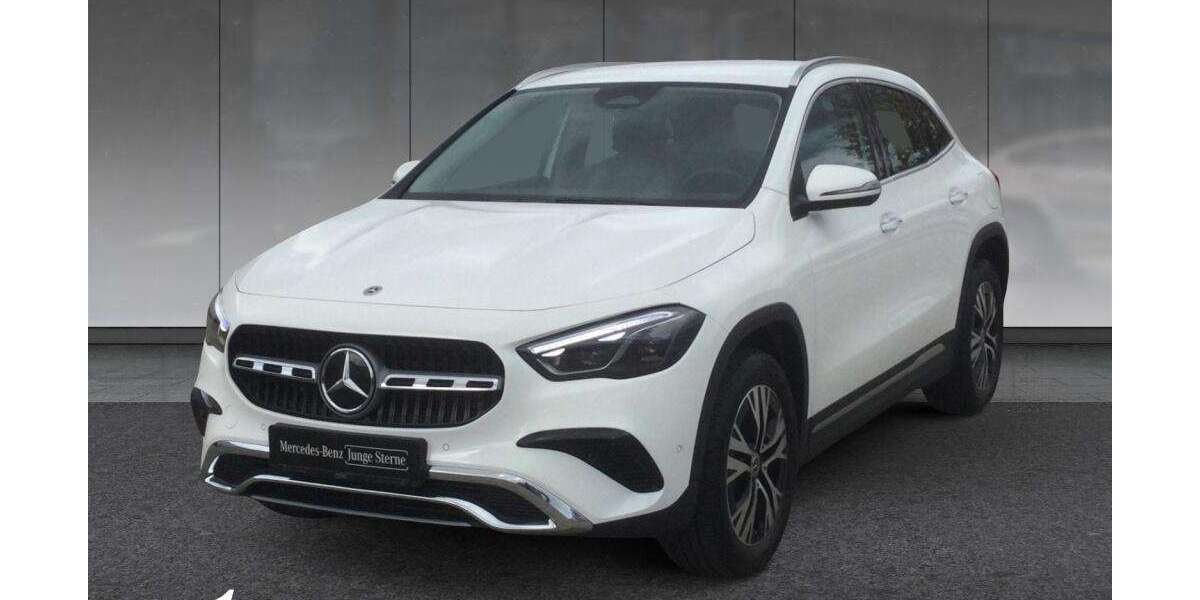 Mercedes-Benz GLA 200 18.200 km 38.470 &euro; Zerbst 39261