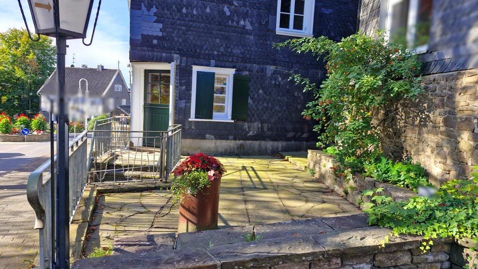 Etagenwohnung Nümbrecht - 2 Zimmer, 76 m&sup2;, 830&euro; | Angebot:24601133