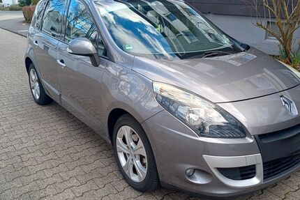 Renault Scenic 203.000 km 3.000 &euro; Brühl 50321