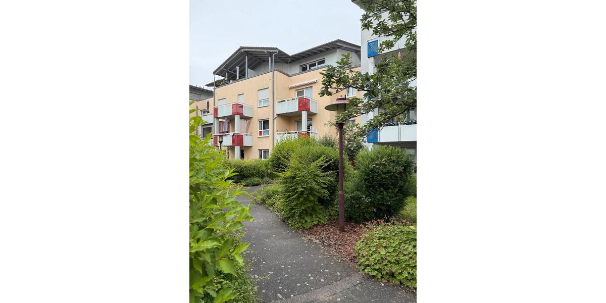 Dachgeschoßwohnung Freital - 2 Zimmer, 67 m&sup2;, 145.000&euro; | Angebot:26800656