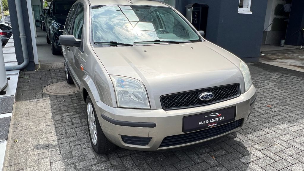 Ford Fusion 117.100 km 2.990 &euro; Remagen 53424