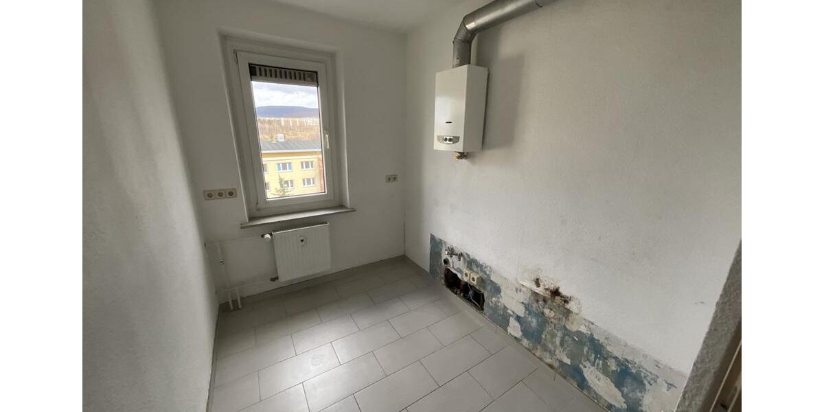 Etagenwohnung Suhl - 3 Zimmer, 60 m&sup2;, 411&euro; | Angebot:26676876