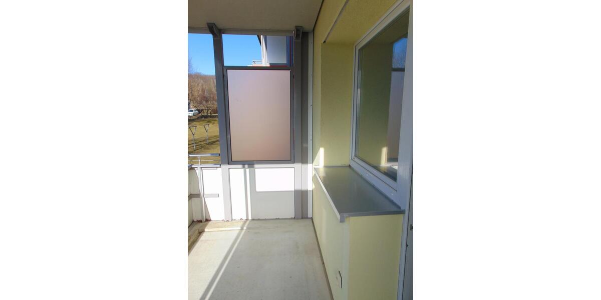 Etagenwohnung Sassnitz - 3 Zimmer, 64 m&sup2;, 385&euro; | Angebot:26351006