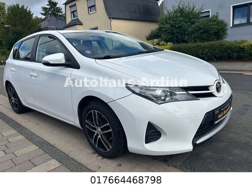 Auris