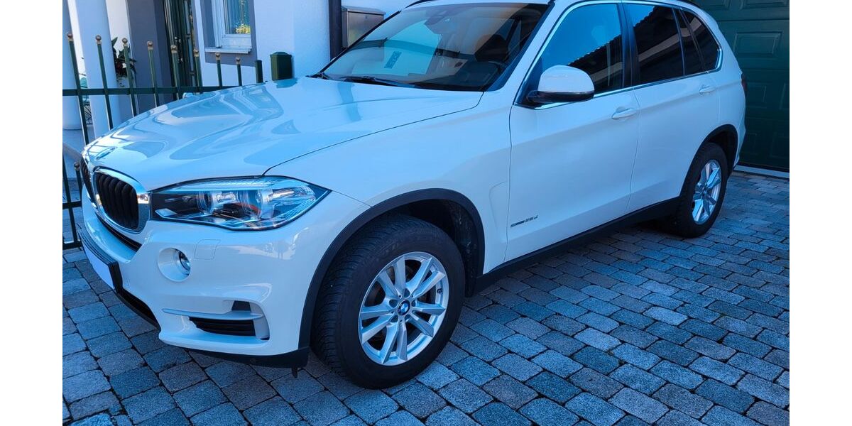 BMW X5 146.000 km 28.300 &euro; Großkarolinenfeld 83109