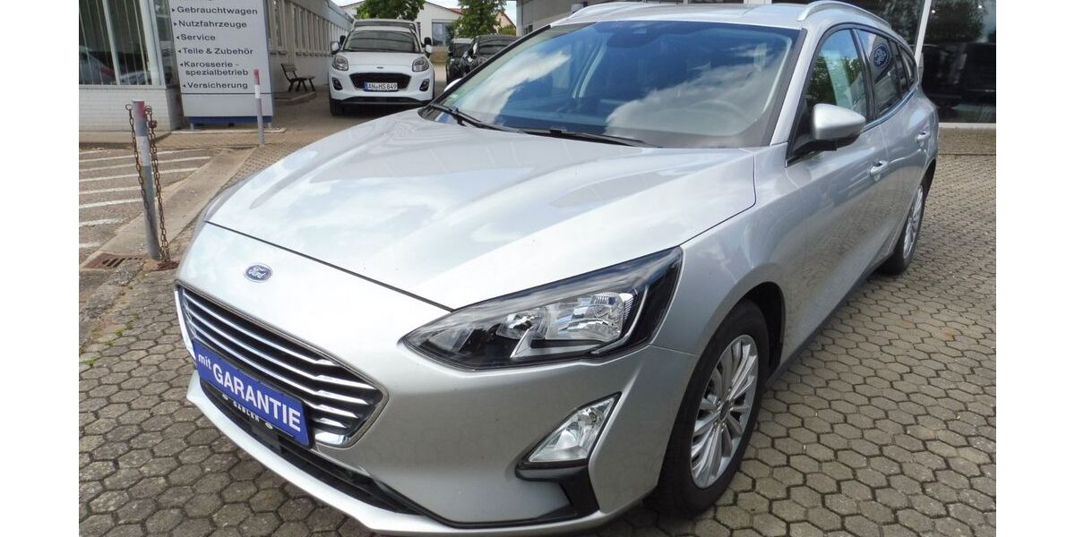 Ford Focus 67.700 km 14.900 &euro; Burgoberbach 91595