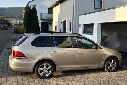 VW Golf 198.483 km 4.750 &euro; Föhren 54343