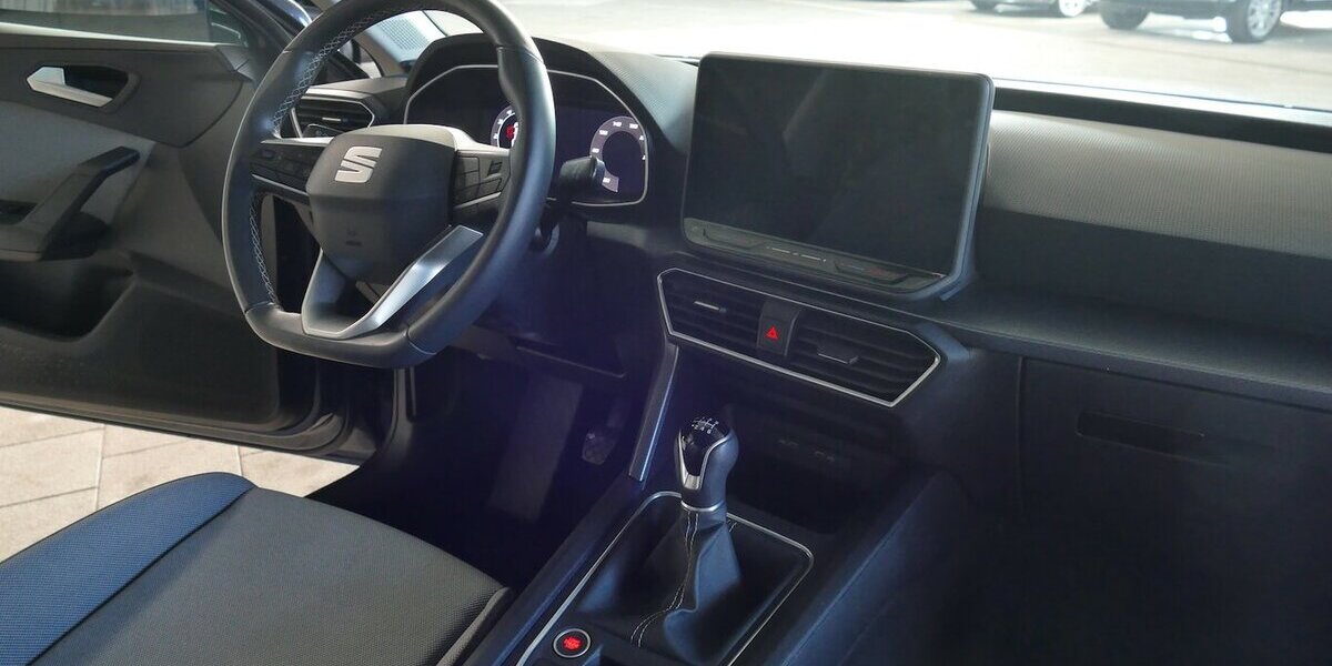 Seat Leon 1.5 TSI 85 kW Style 10.920 km 21.500 &euro; Wülfershausen 97535