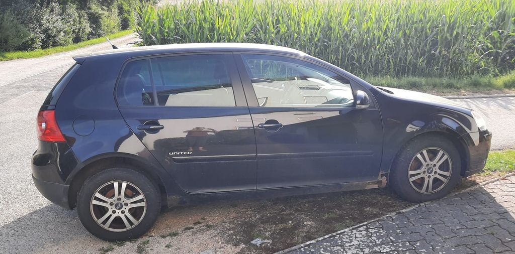 VW Golf 205.560 km 1.200 &euro; Kinding 85125