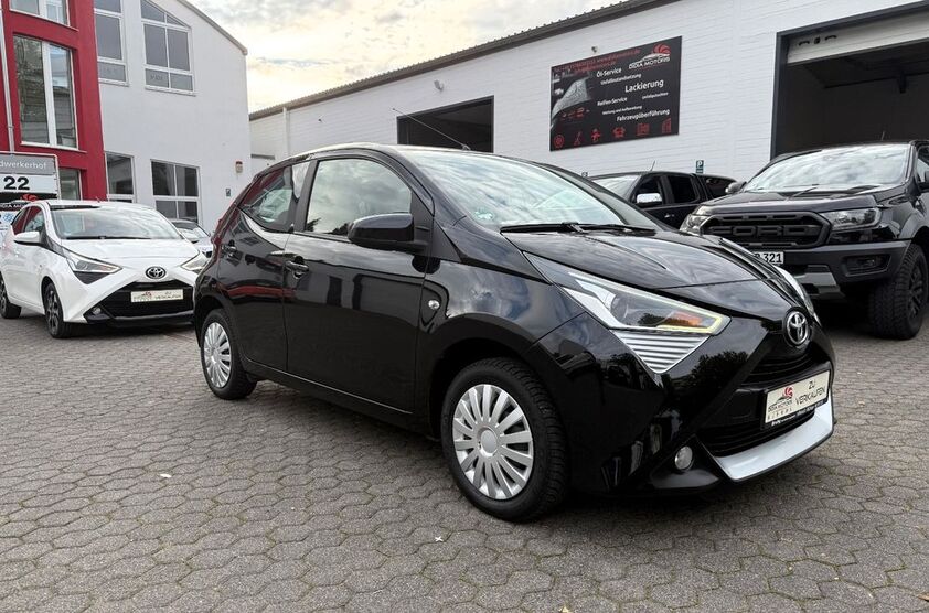 Toyota Aygo (X) 127.626 km 6.800 € Hürth 50354