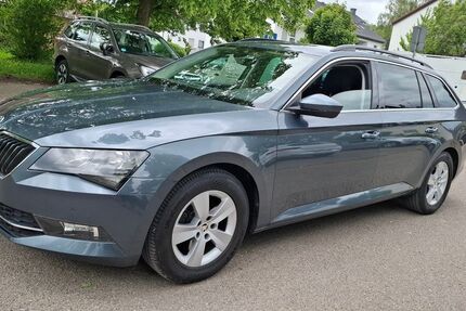 Skoda Superb 160.000 km 13.900 &euro; Kernen i. r 71394