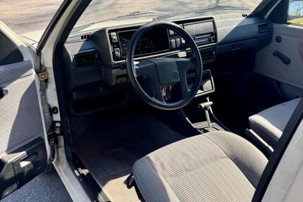 VW Golf 35.000 km 8.000 &euro; Weingarten 76356