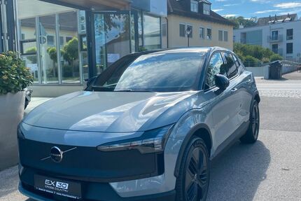 Volvo EX30 9.677 km 43.990 &euro; Pfaffenhofen 85276