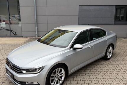 VW Passat 94.000 km 16.990 &euro; Lohne 49393