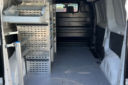 Opel Vivaro 99.362 km 14.800 &euro; München 81825