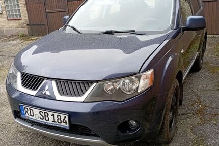 Mitsubishi Outlander 310.000 km 3.850 &euro; Hummelfeld 24357