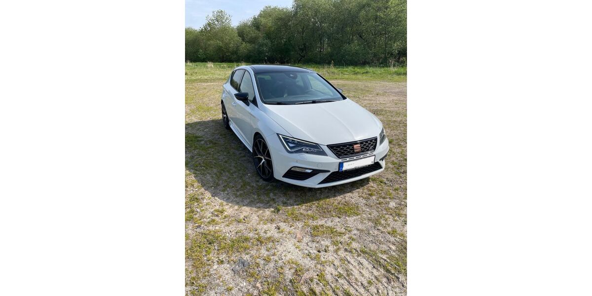 Seat Leon 53.178 km 24.600 &euro; Dollern 21739